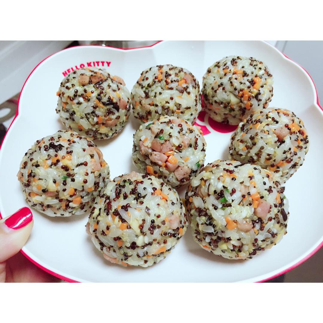 藜麦糯米饭团