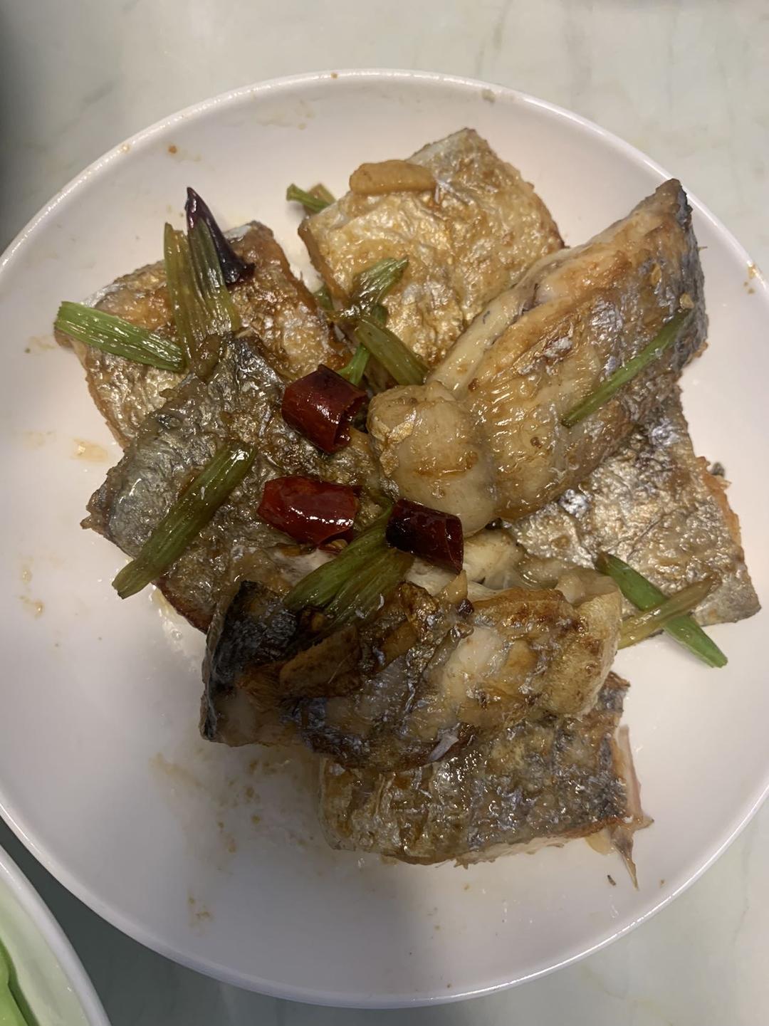 零失误的红烧带鱼，经典家常菜，吃了就忘不掉的味道
