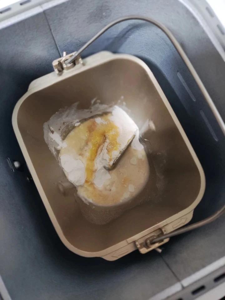 番茄鸡蛋炝锅疙瘩汤【10月北鼎珐琅锅食谱】