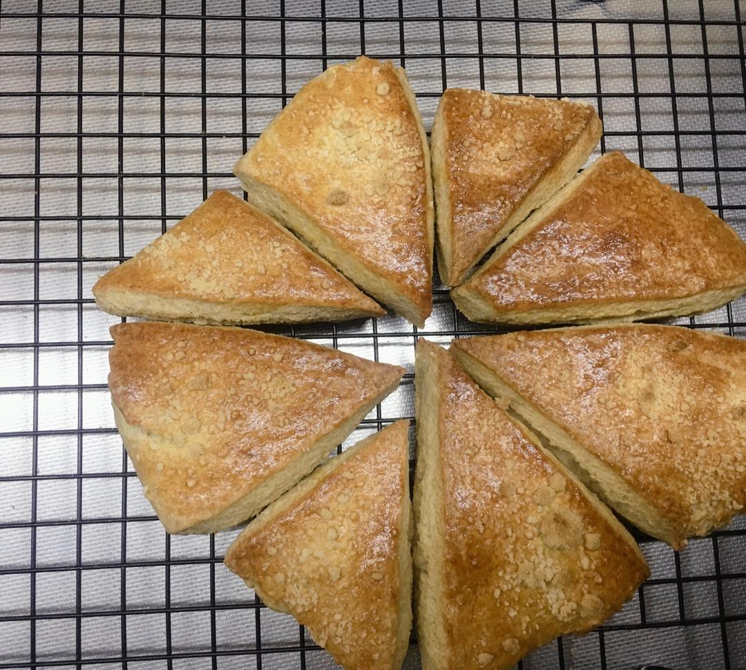 蔓越莓司康（淡奶油消耗）