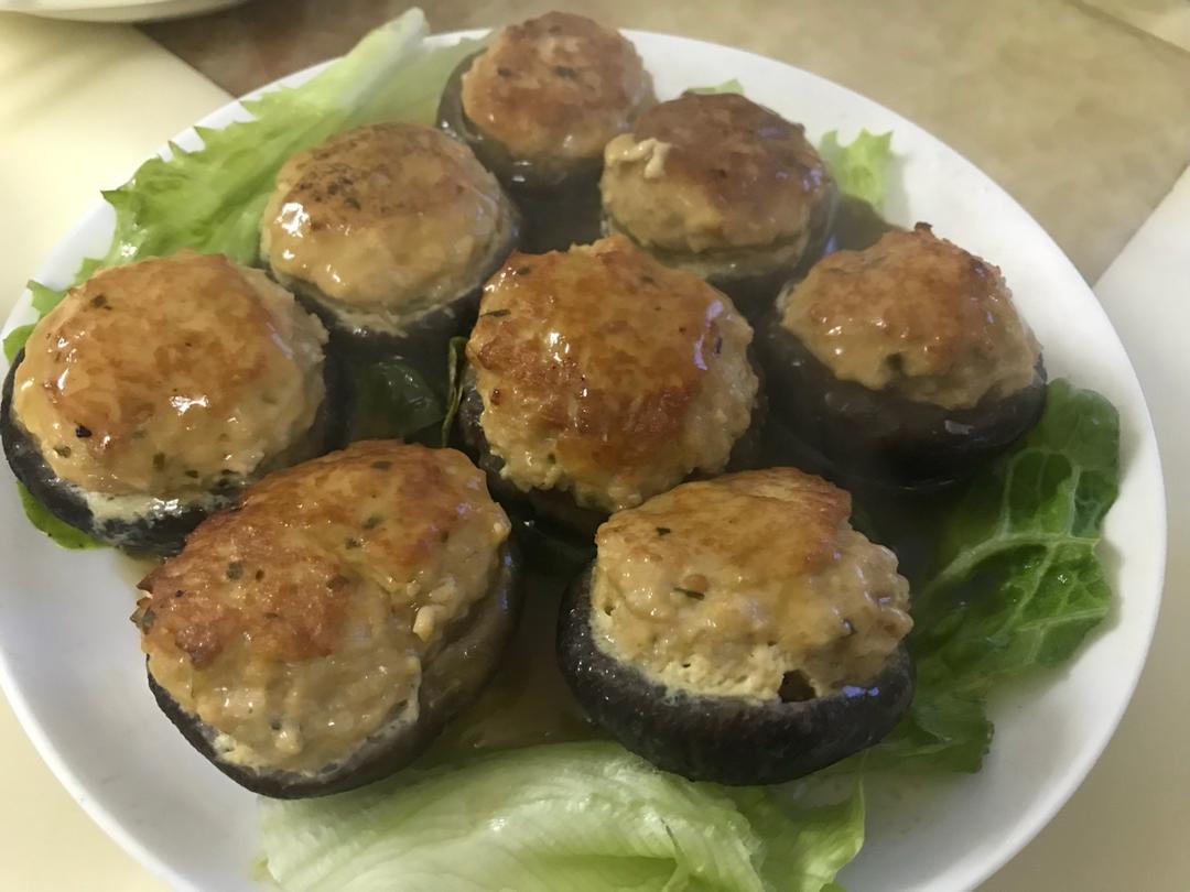 美味的肉酿香菇～～孩子爱吃的下饭菜
