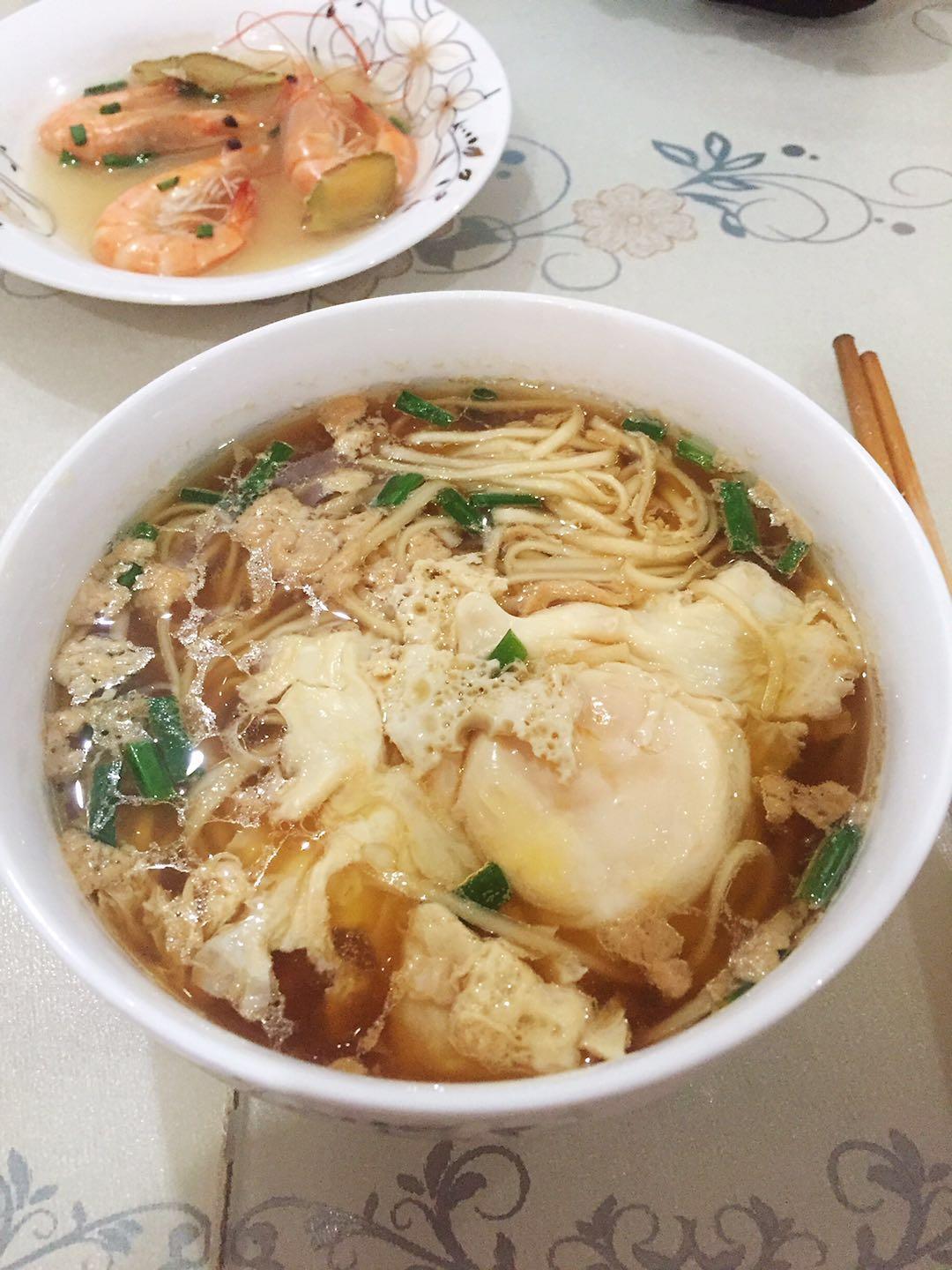 最美不过那碗阳春面