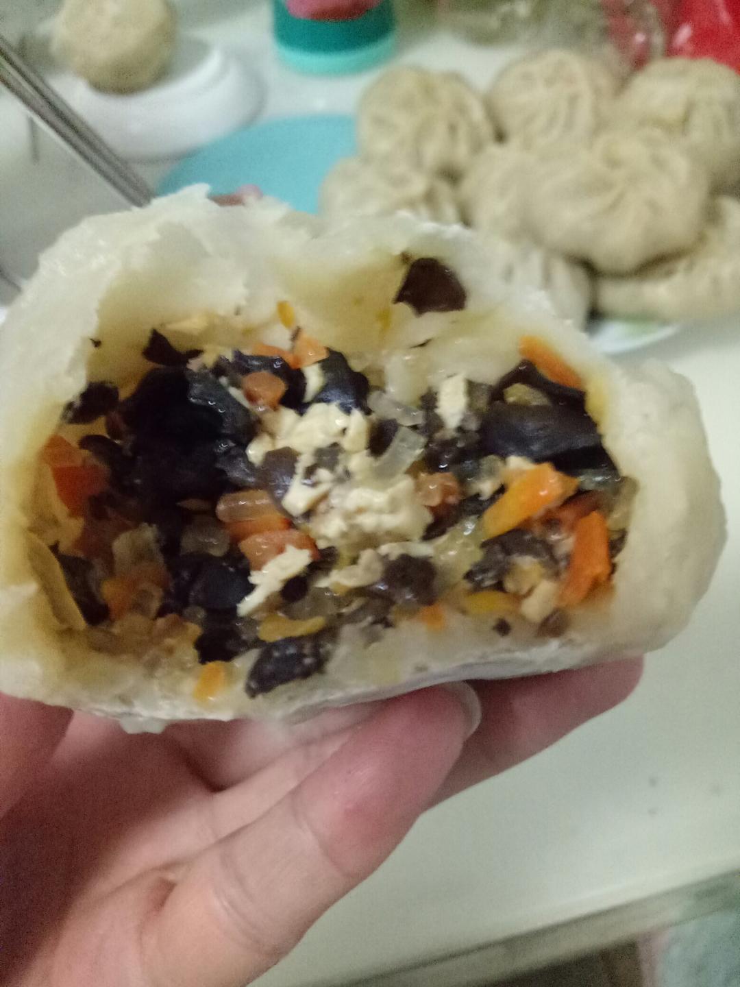 粉条豆腐素包子
