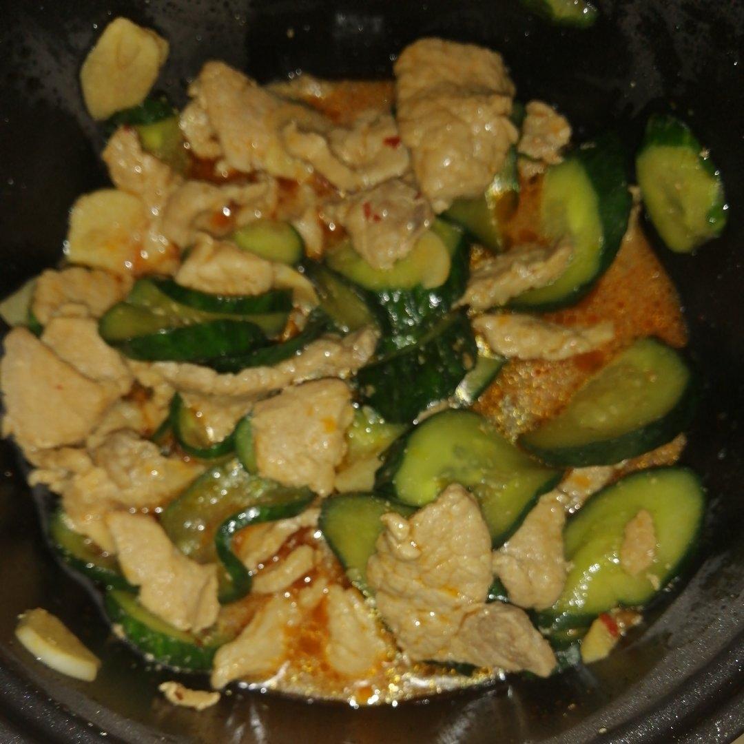脆黄瓜炒肉