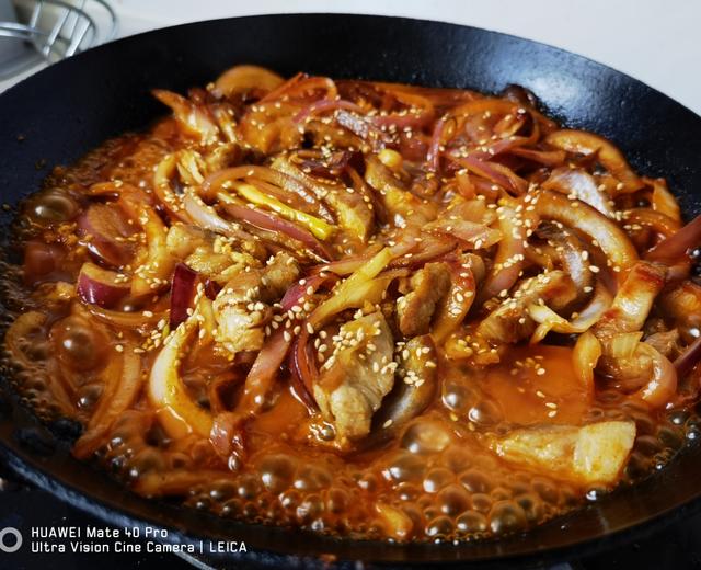 韩式洋葱猪排～PS主厨秘密碳钢锅的做法