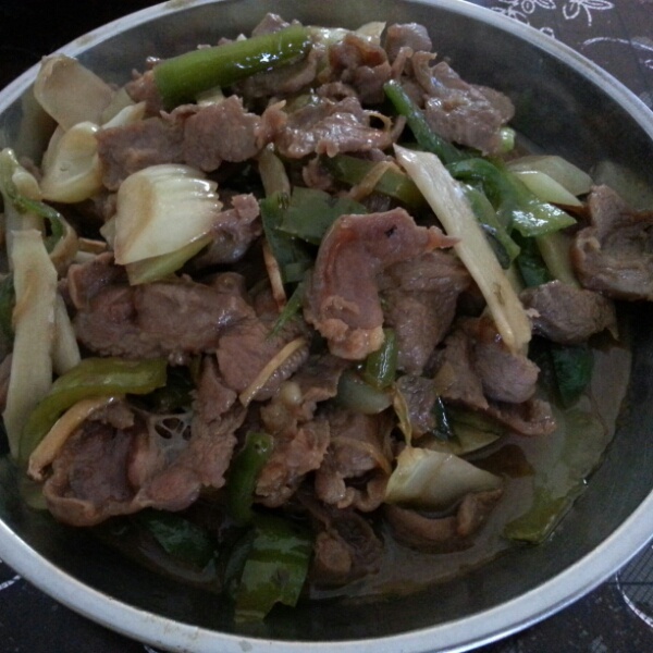 酸菜牛肉