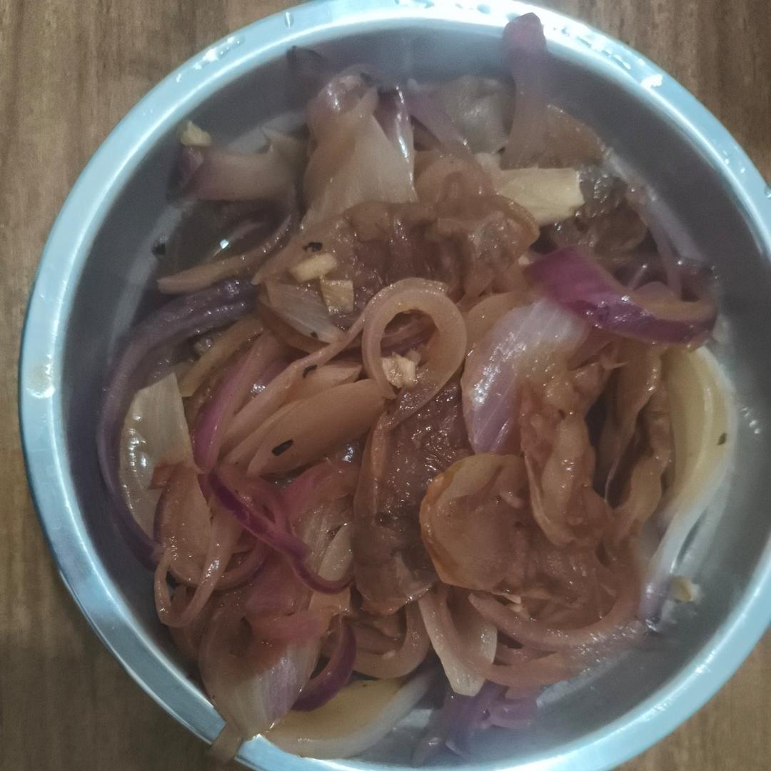 洋葱炒肉（宝宝爱吃）