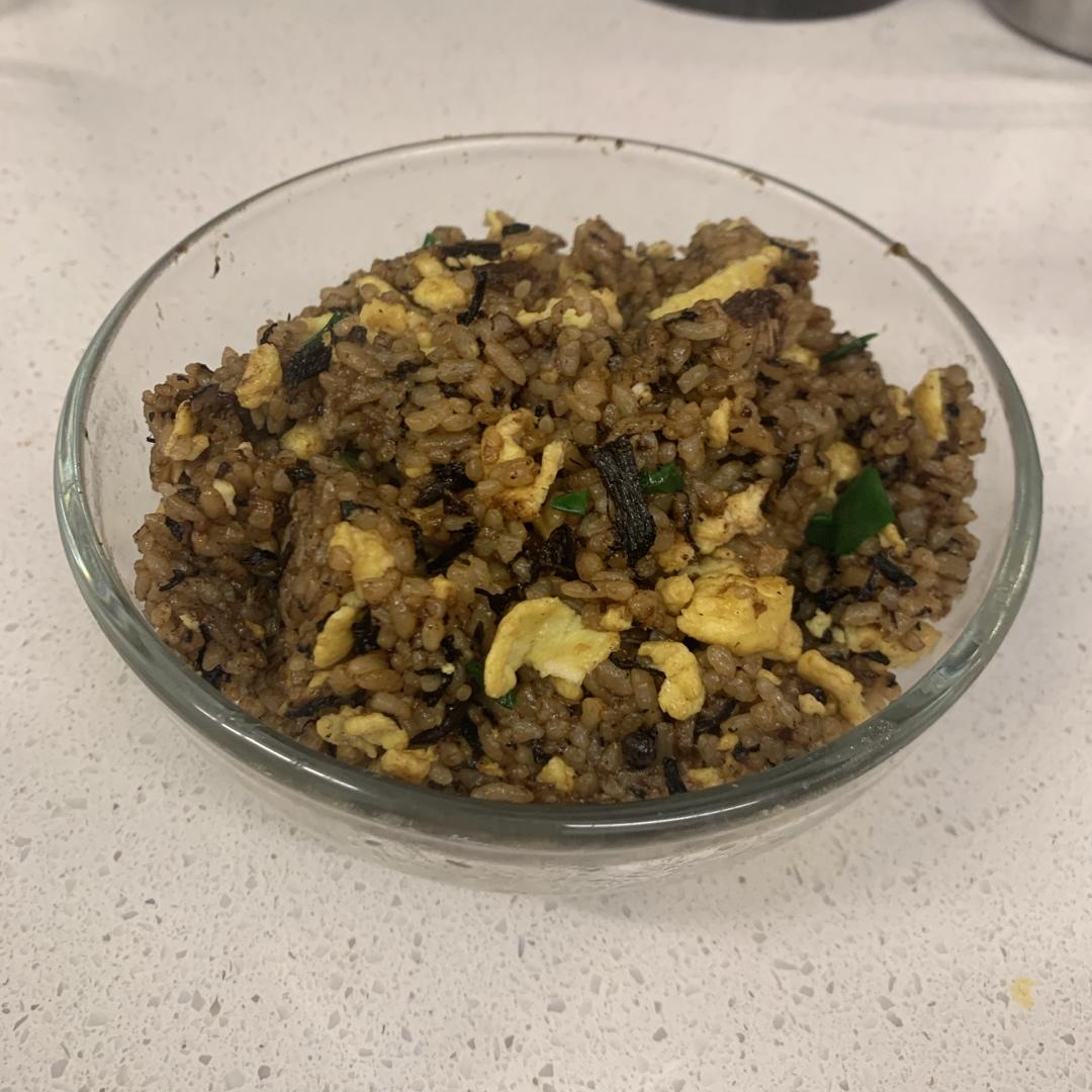 梅干菜蛋炒饭