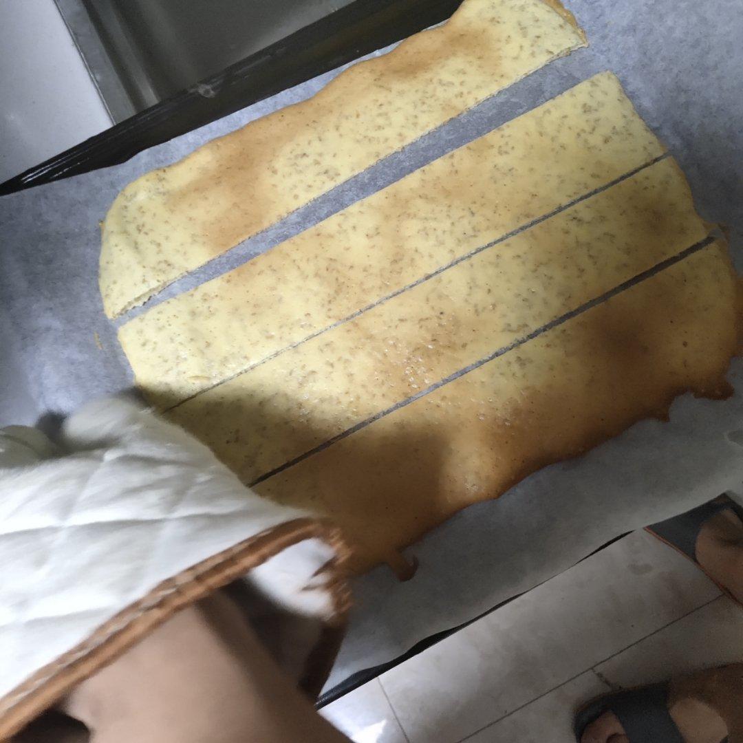 小时候的味道 — 芝麻鸡蛋薄脆饼干