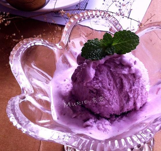 意大利蛋白莓果冰淇淋的做法