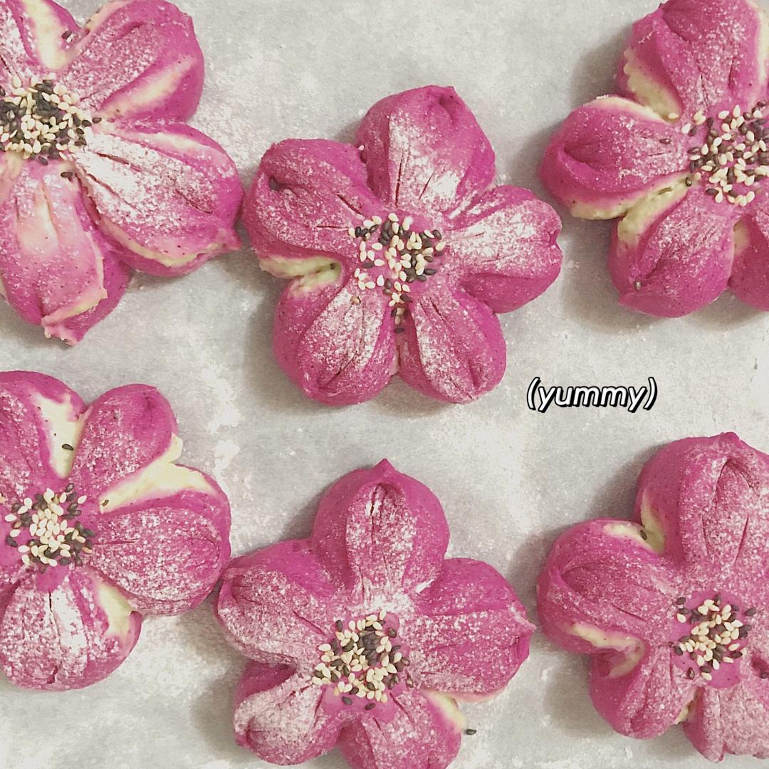 粉色系少女心面包【樱花面包】