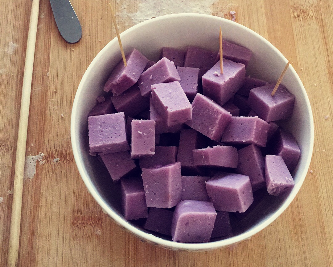 奶香紫薯糯米糕的做法