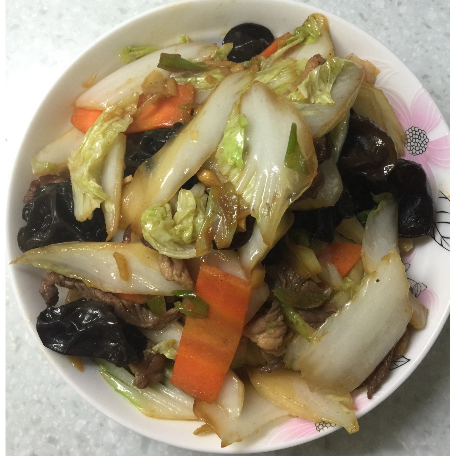 白菜炒木耳