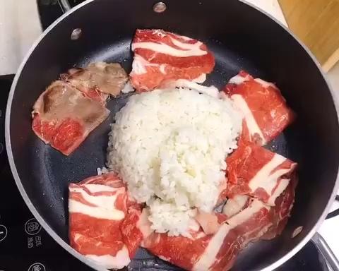 芝士牛肉炒饭