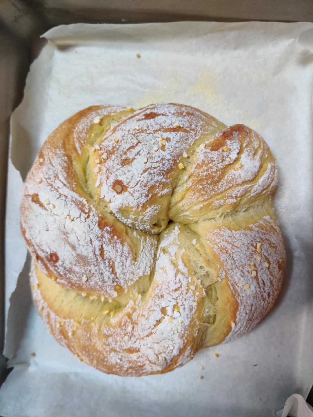 一口入魂的皇冠小米面包