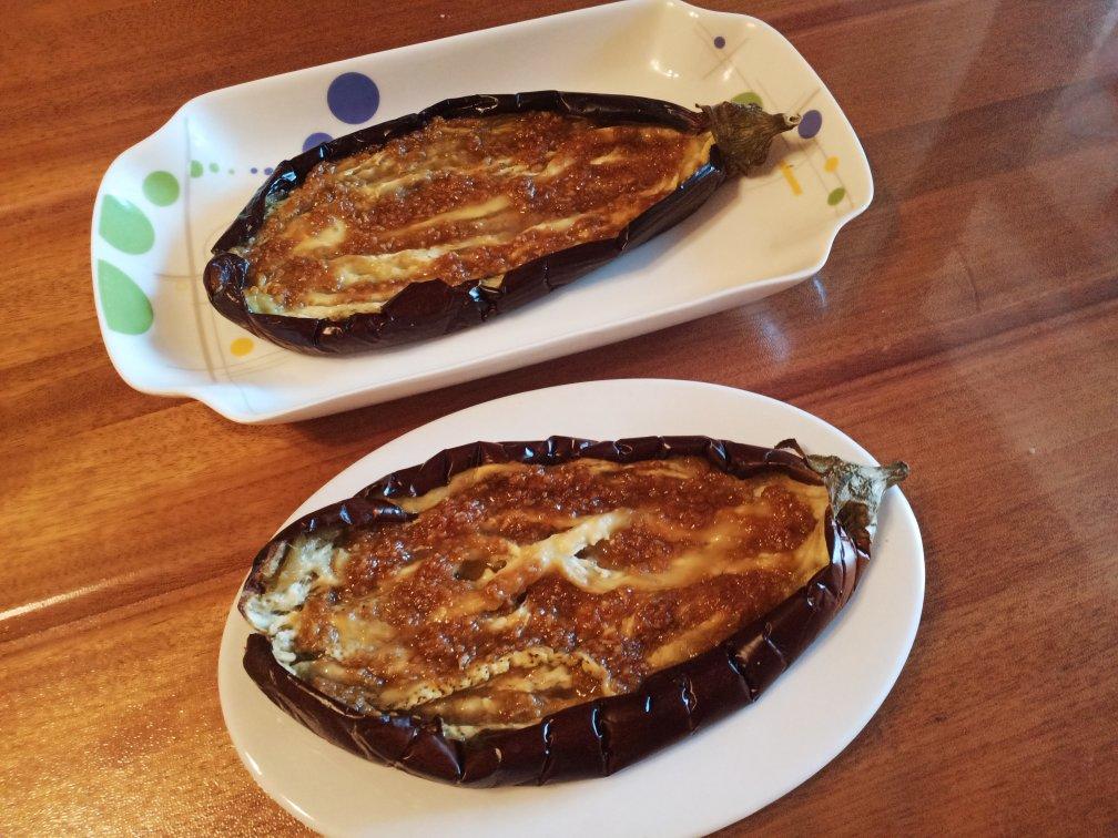 《Tinrry+》烤箱菜：蒜香烤茄子