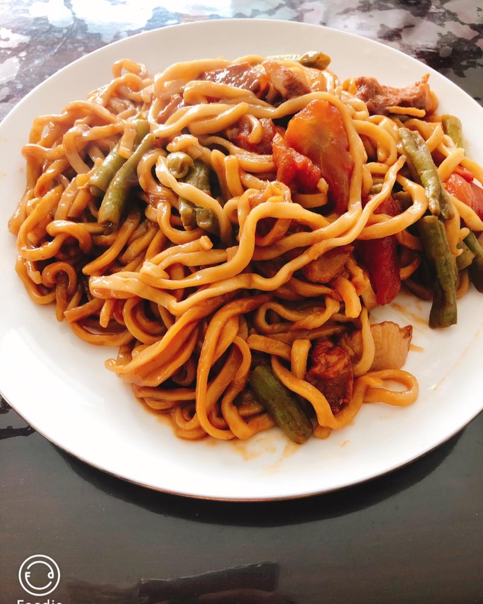 堂妈小厨——豆角番茄焖面