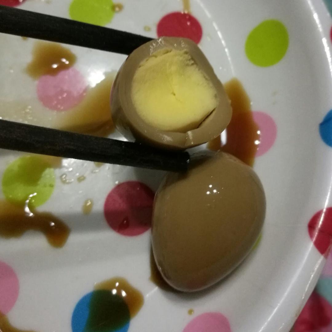乡巴佬卤鹌鹑蛋