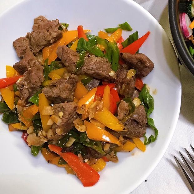 彩椒牛肉粒