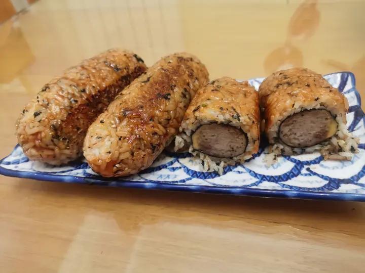 爆浆芝士香肠饭团，只要平底锅就能完成孩子超爱的早餐