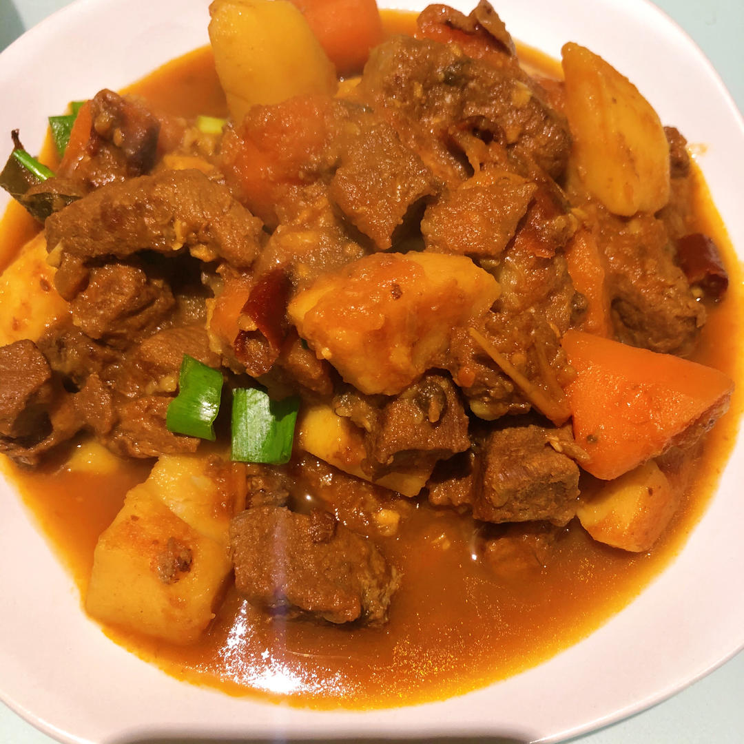 红烧牛肉土豆 （独家秘制）