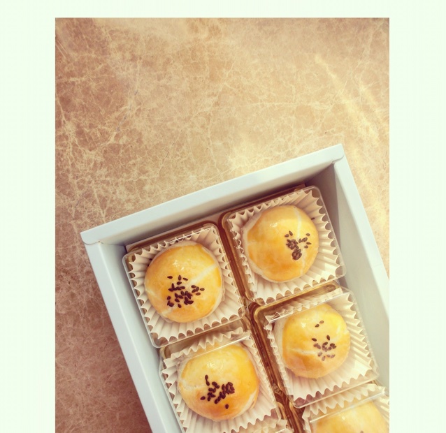 蛋黄酥~紫薯、抹茶、原味~花好月圆，中秋快乐~内附一次做六色蛋黄酥方法~