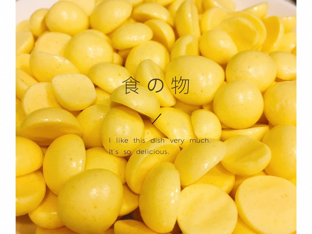 入口即化的无添加蛋黄溶豆
