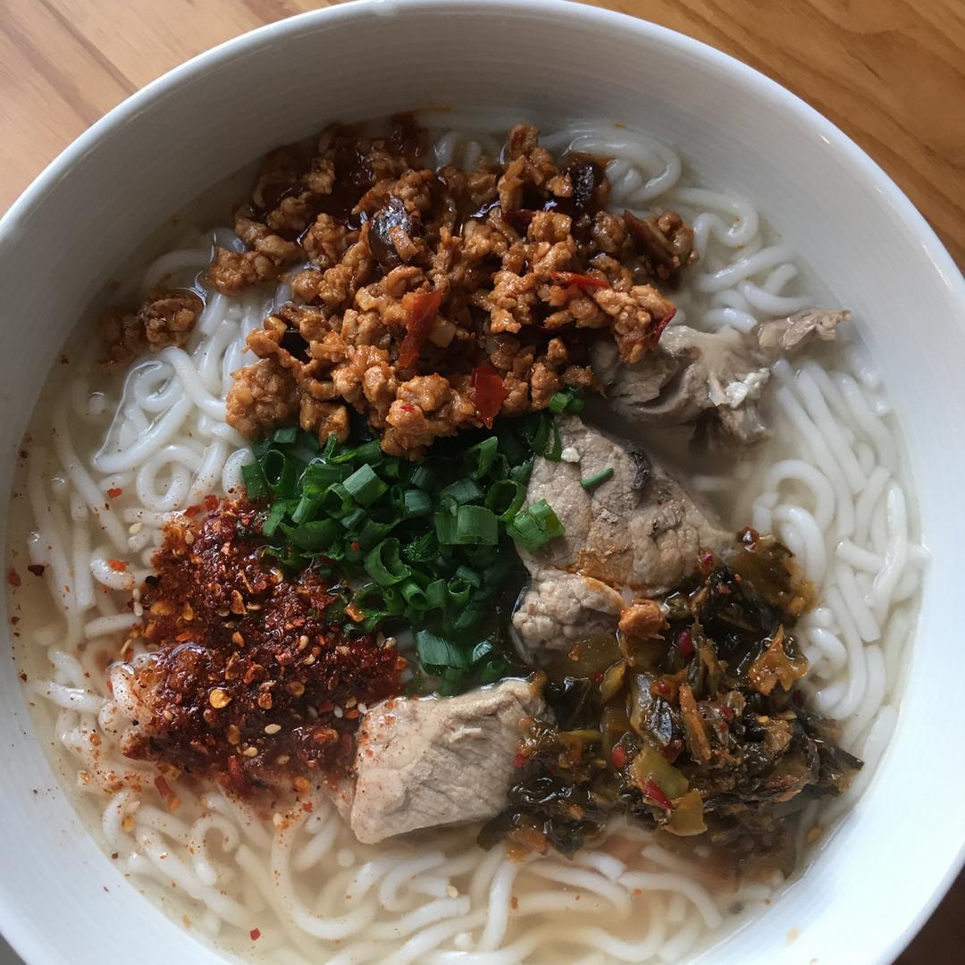 云南万能杂酱（肉酱）米线面条浇头