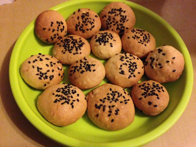 美味花生小小酥