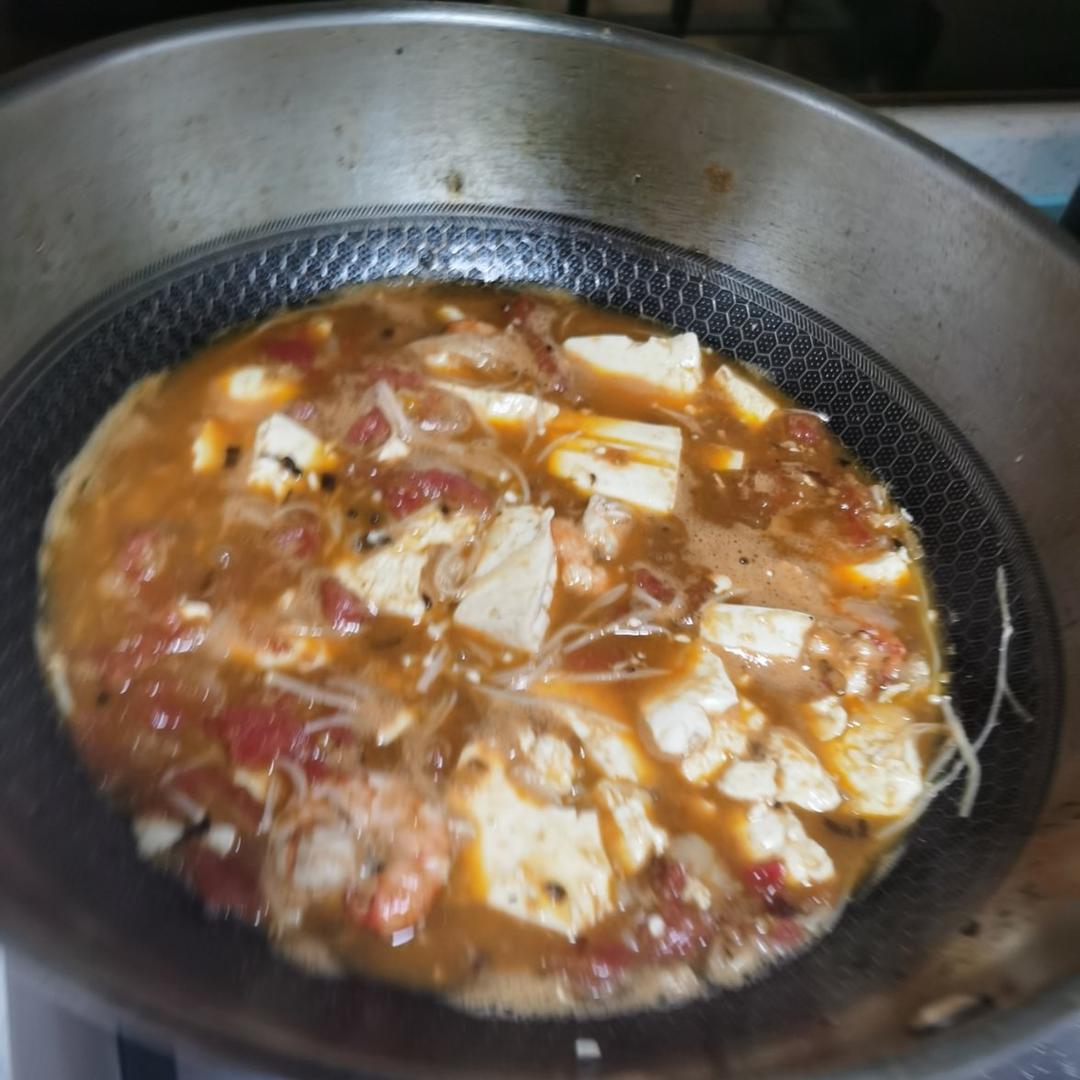鲜虾豆腐煲