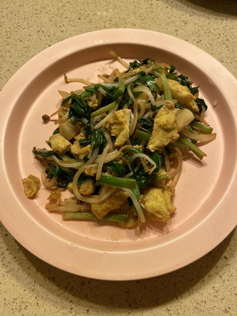 素炒合菜（豆芽韭菜炒鸡蛋）