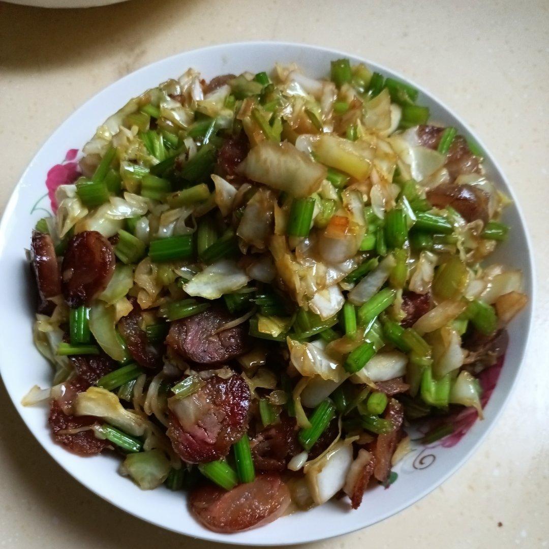 ㊙️腊味‼️腊肠炒芹菜‼️简单又好吃