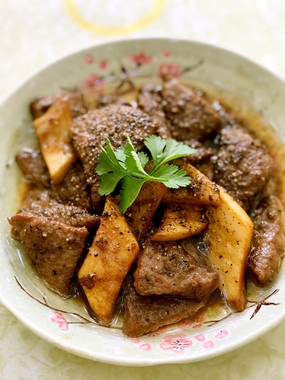 杏鲍菇炒牛肉粒