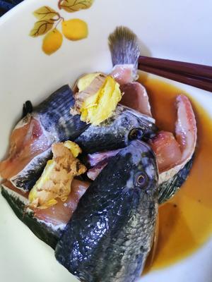 自制底料家庭版水煮黑鱼🐟的做法 步骤1