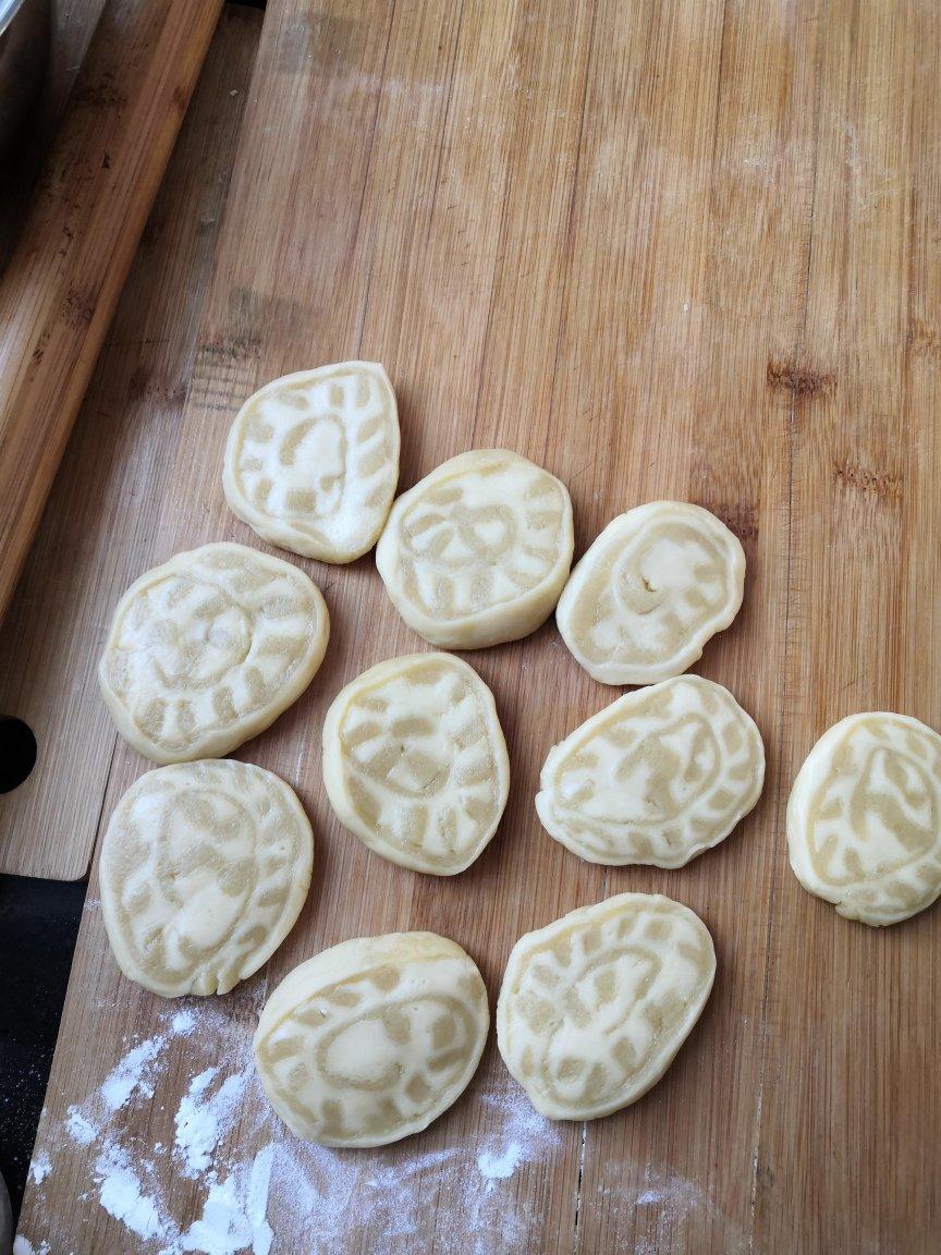 老兰州龙纹石头油果子