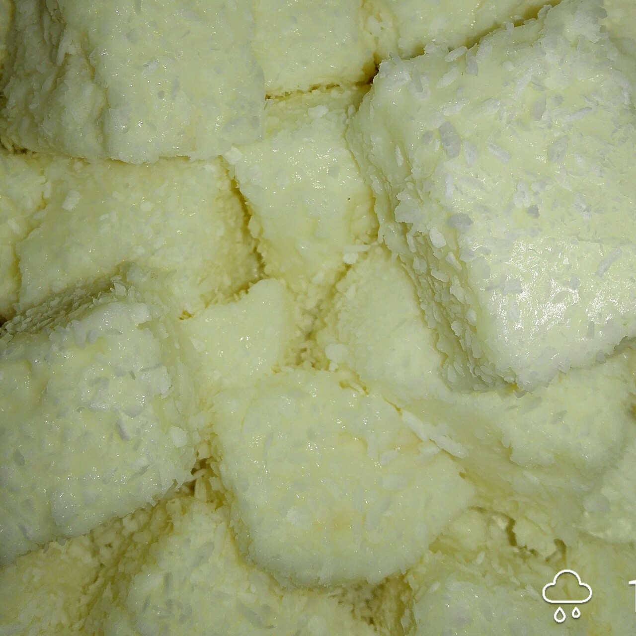 椰丝牛奶小方糕