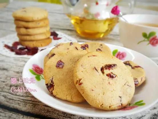 奶茶蔓越莓曲奇的做法