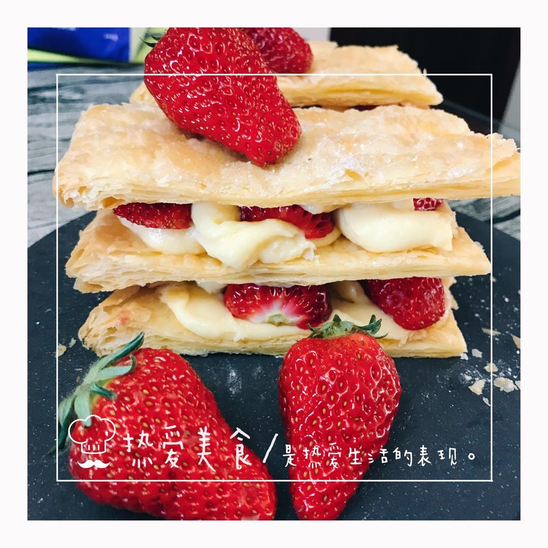 草莓拿破仑酥
