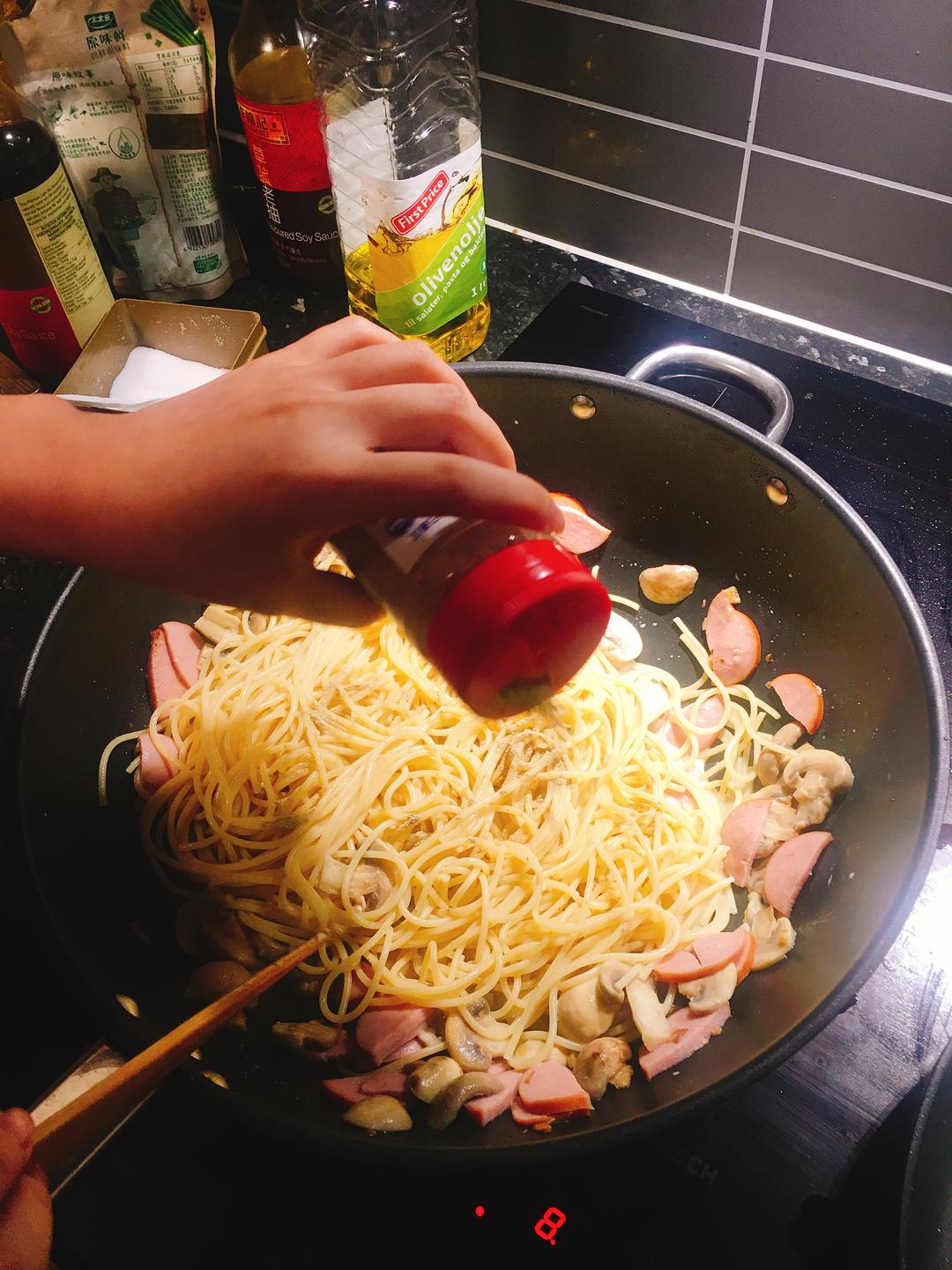 低脂奶香意面的做法