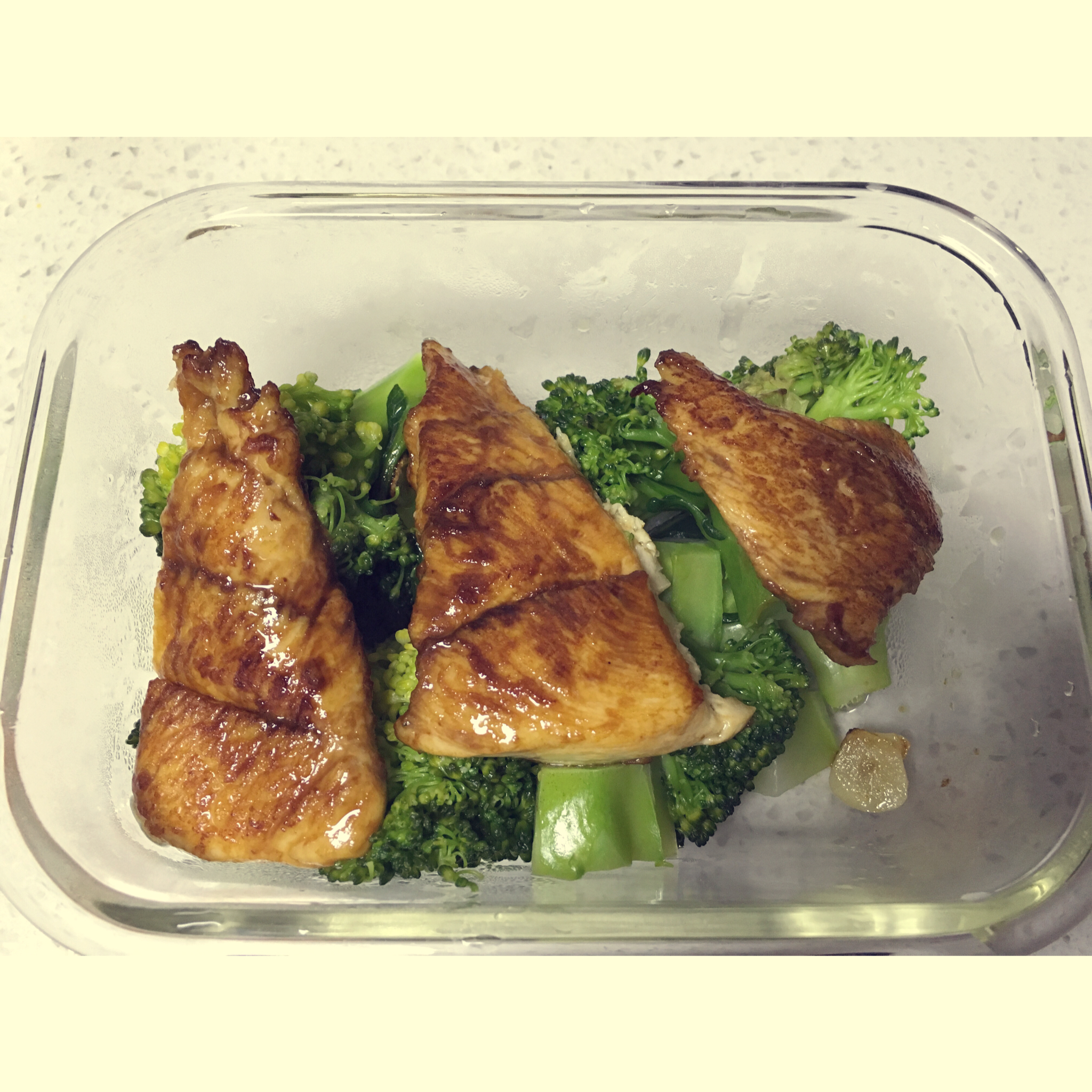 西兰花煎鸡排（减肥餐）