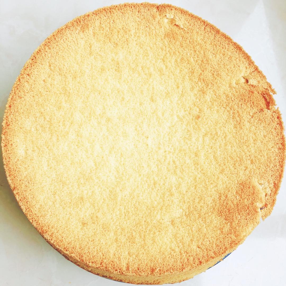 不凹底不塌陷的完美戚风蛋糕