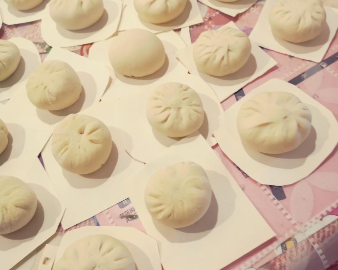 芝麻花生糖面包