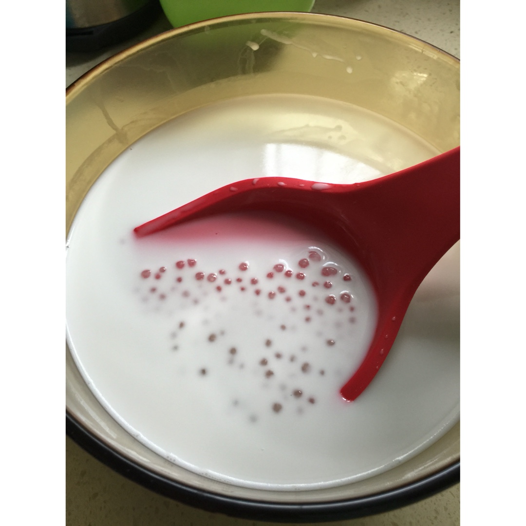 《Tinrry下午茶》教你做丸子椰汁西米露