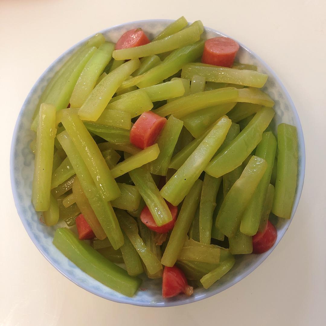 清炒莴笋丝