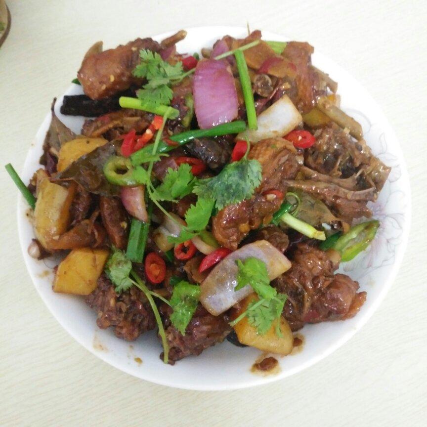 土豆啤酒鸭｜美食台