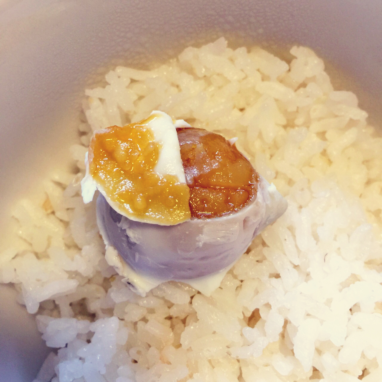 自制咸蛋： 100%出油起沙的咸蛋