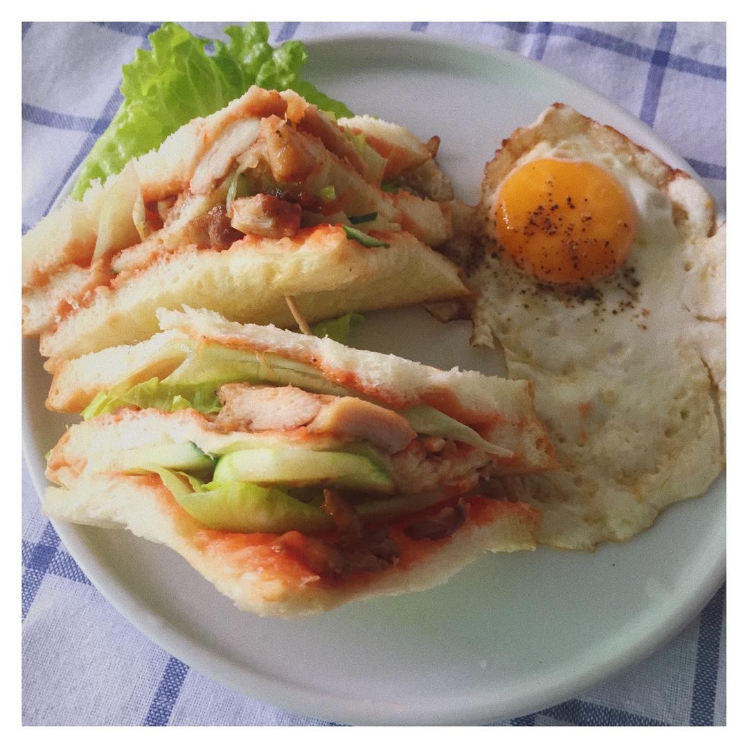 鸡肉三明治的做法