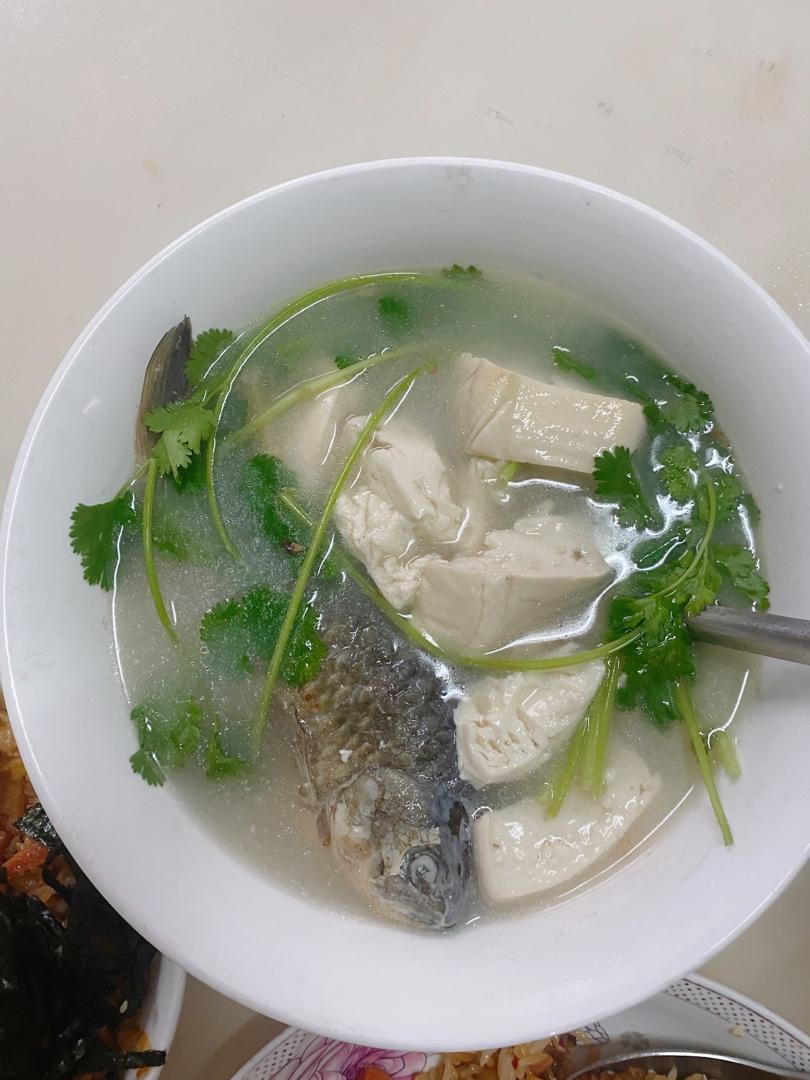 奶白鲫鱼豆腐汤|一条鱼最后的温柔