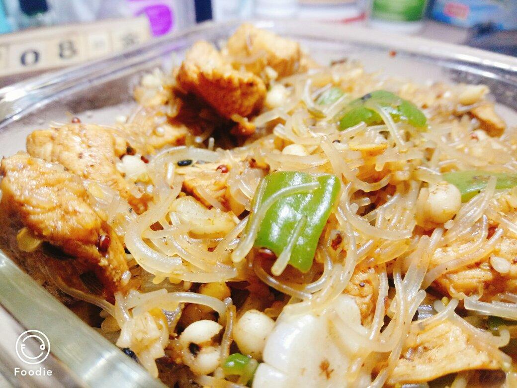 【健康三餐】香喷喷孜然鸡肉闷饭