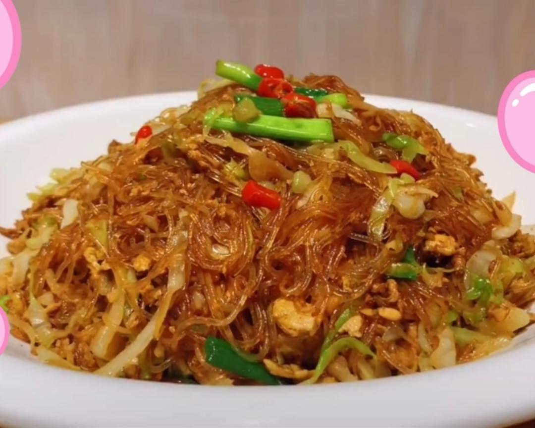 入味的包菜粉丝炒蛋